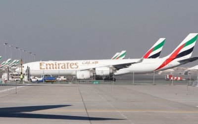 Aerolínea Emirates cambia tripulaciones tras el decreto de Trump