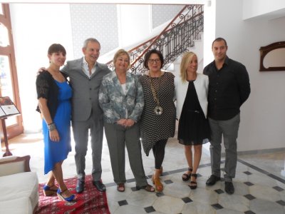 Caterina Bonan, Brand Ambassador; Gianfranco Bonan, CEO; Liliám Kechichian, Ministra de Turismo; Pierangella Collet de Bonan; Beatriz Musacchio, arquitecta; Dario Distefano, Business Developer.