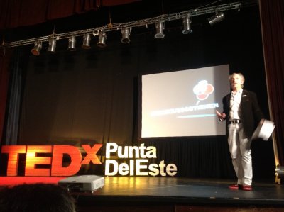 Boy Olmi, maestro de ceremonias de TEDx Punta del Este
