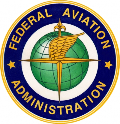  La FAA podría cerrar por discrepancia entre legisladores  