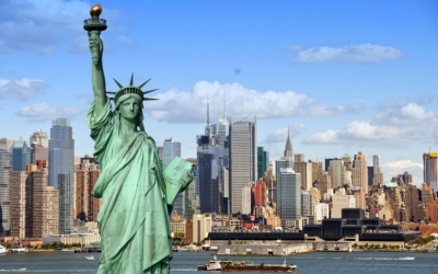 Nueva York estima baja de 300.000 turistas extranjeros por políticas de Trump