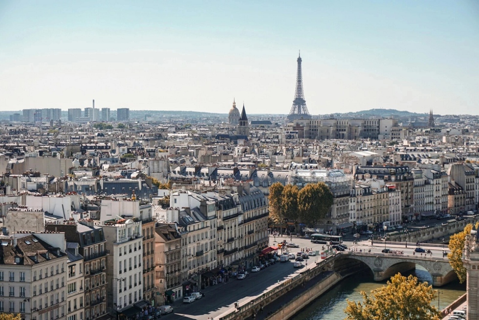 Una foto de Paris vista desde arriba.