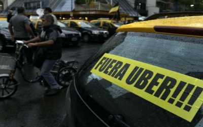Jueza argentina ordena extender bloqueo de Uber a todo el país