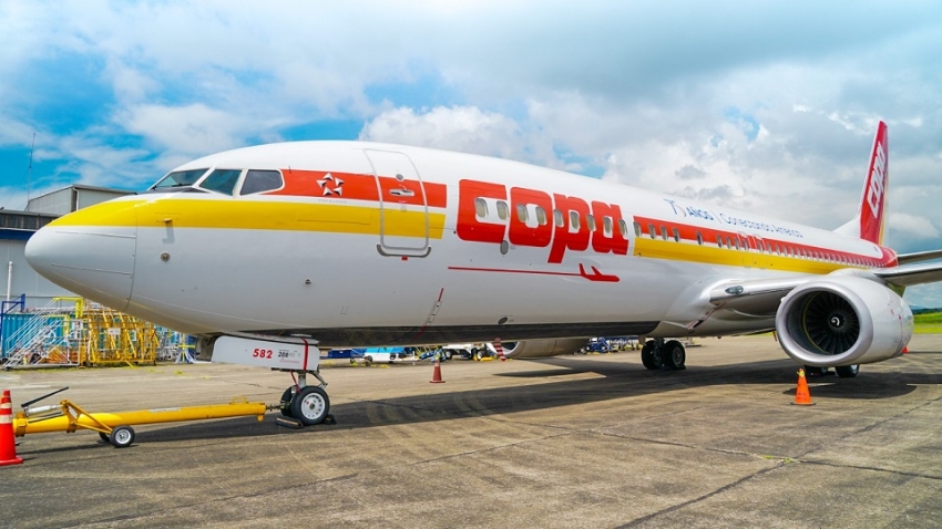 Copa Airlines celebró sus 75 años conectando América con un avión con estética conmemorativa