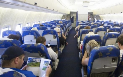 La nueva “tercera clase” de las aerolíneas: ¿vale la pena sufrir para volar?