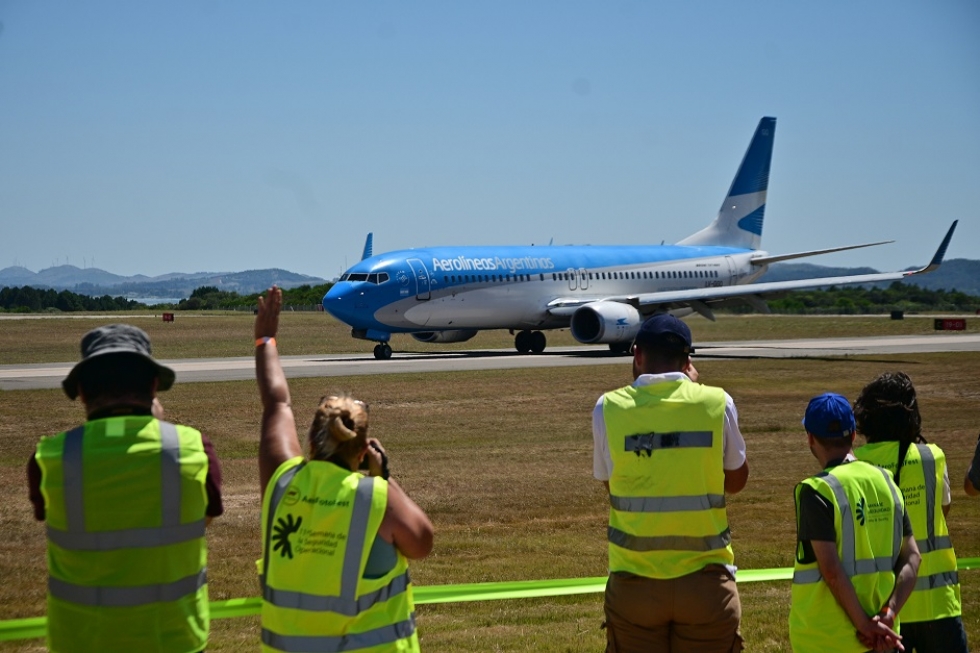 Aeropuerto de Punta del Este recibió su primer Spotter Day para aficionados a la fotografía y la aviación