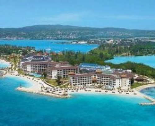 Jamaica anuncia inversión multimillonaria en el turismo 