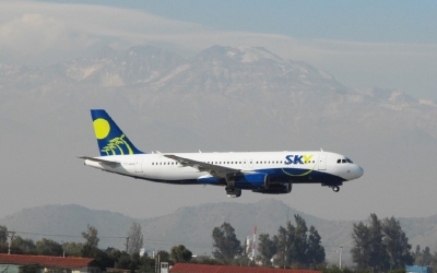 Sky Airline se apresta a iniciar vuelos entre Montevideo y Santiago