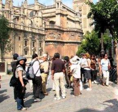 España se propone para 2020 estar recibiendo un millón de turistas chinos