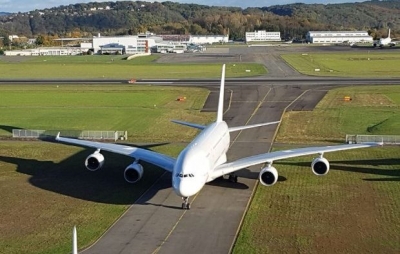 El primer A380 del mundo espera nuevo dueño