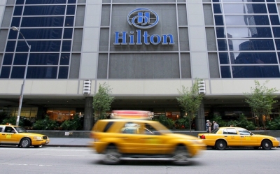 HNA expande su imperio hotelero a costa de Hilton