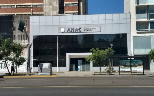 Argentina: la ANAC patinando sobre la resbaladiza cuarentena