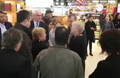 Evacúan a presidenta Bachelet en aeropuerto de Auckland por emergencia