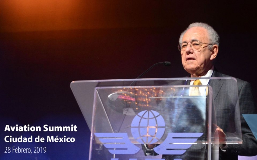 México: contratarán a NavBlue para hacer estudio de espacio aéreo