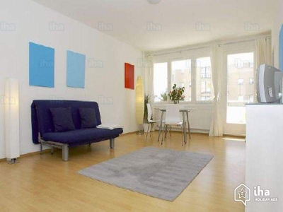 Ciudades europeas ponen duras reglas a los alquileres vacacionales via web