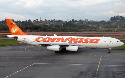 Venezuela acent&uacute;a su aislamiento a&eacute;reo