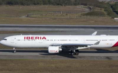 Bruselas avisa de que Iberia no podrá volar dentro de la UE tras un Brexit duro