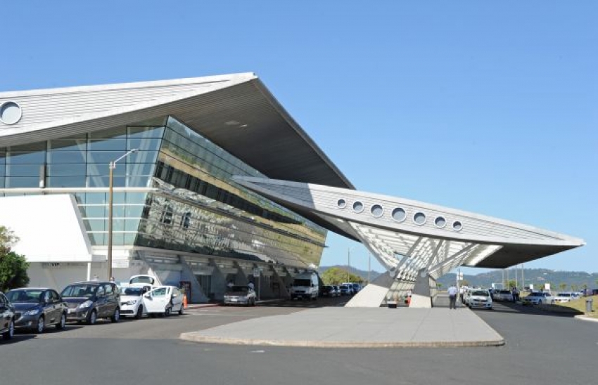 Aeropuertos de Carrasco y Punta del Este exoneran tarifas aeron&aacute;uticas para impulsar el turismo interno y la aviaci&oacute;n general