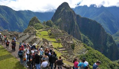 Los nudistas, el gran problema de Machu Picchu