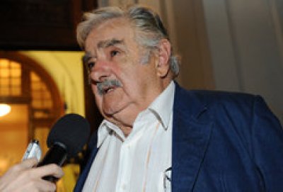 Mujica dijo que gobierno estudia propuesta de Alas Uruguay