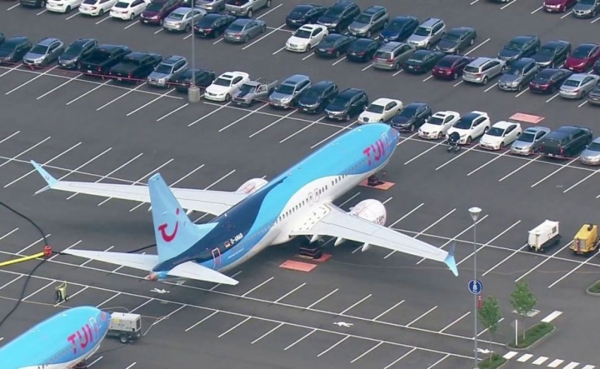 Boeing aparca los B737 MAX en el estacionamiento de empleados