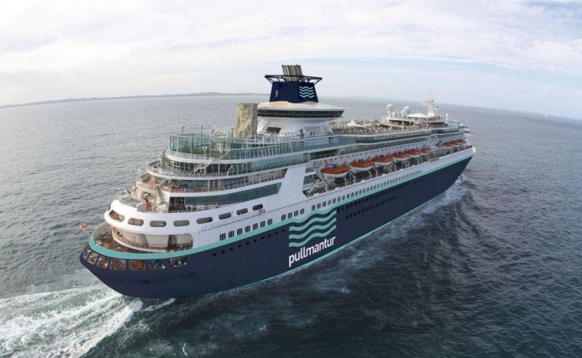 El crucero Sovereign, de Pullmantur, una de las víctimas de la quiebra de la naviera española.