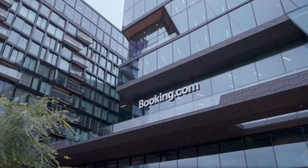 Booking elimina 4.000 anuncios de pisos turísticos ilegales