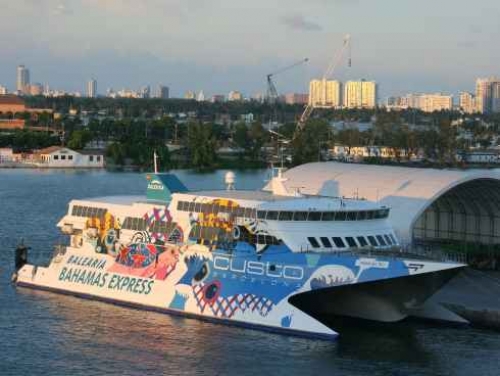 Bale&agrave;ria empieza a operar entre Estados Unidos y las Bahamas