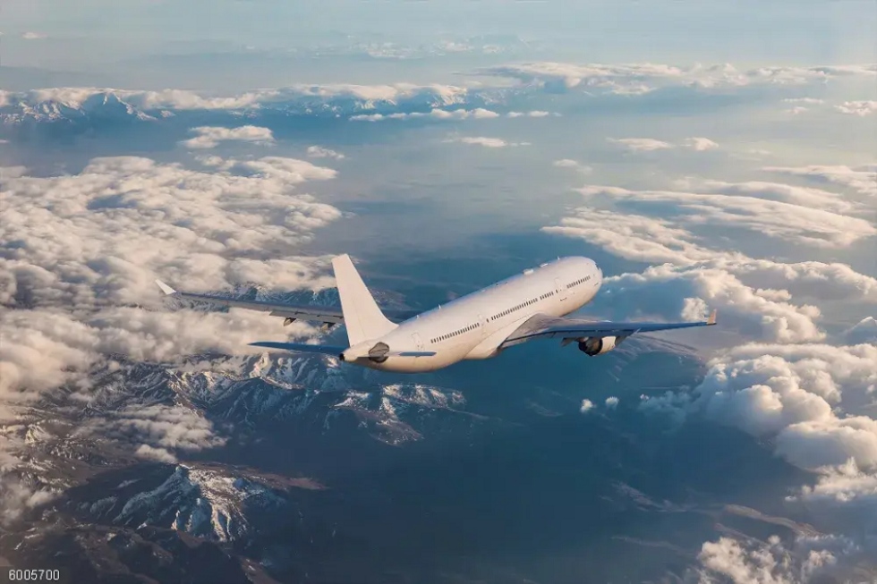 El tráfico aéreo mundial alcanzará los 9.800 millones de pasajeros en 2025