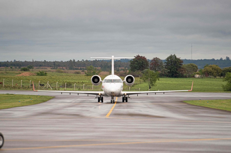 Aeropuertos Uruguay y Paranair inauguran ruta aérea entre Montevideo y Salto