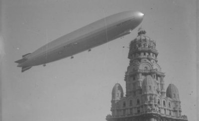 La noche del 29 de junio de 1934 el Graf Zeppelin sobrevol&oacute; Montevideo.