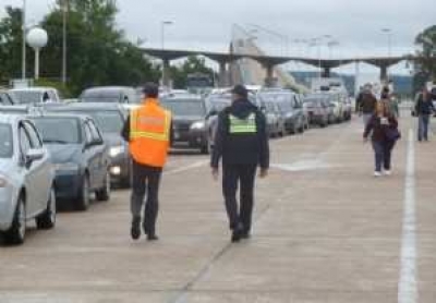 Demoras en puente de Fray Bentos: Tampoco la pavada