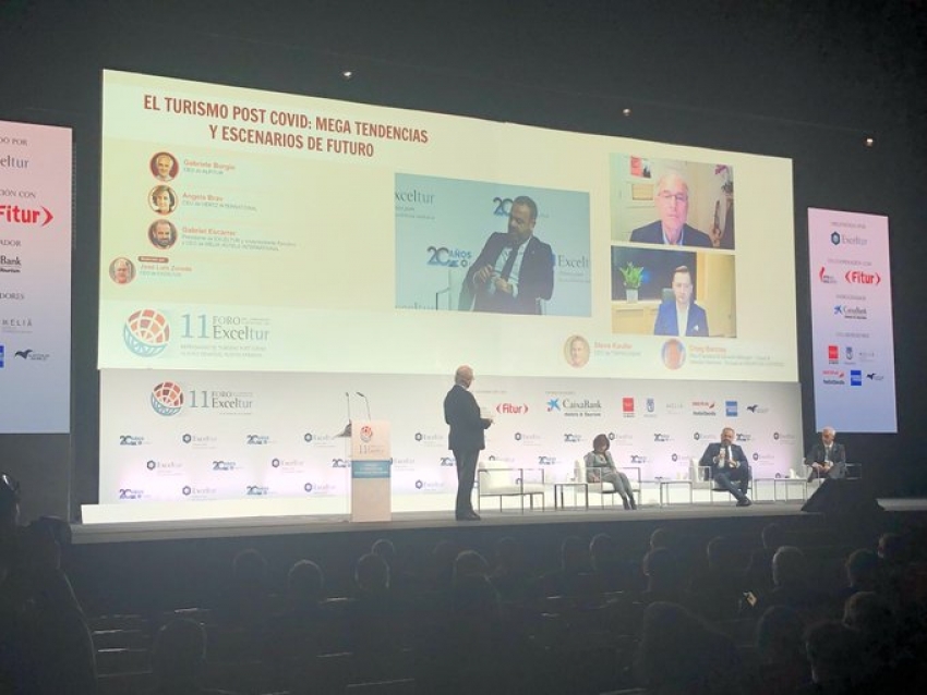 Hoy estamos en el Foro de Exceltur, en la previa de Fitur 2022  #ElPDAenTodosLados