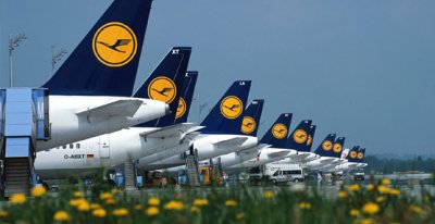 Huelga en Lufthansa obliga a cancelar 200 vuelos y afecta a más de 25.000 pasajeros