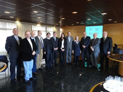 Promoción y contactos en Curitiba