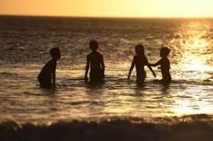 Analizamos los datos de Migraciones Uruguay desde nuestra perspectiva