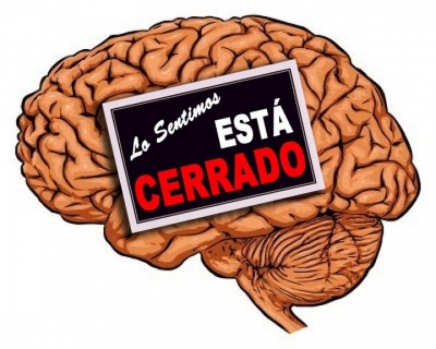 Mentes cerradas con incomprensión de lectura e incontinencia de escritura