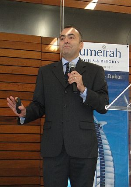Jos&eacute; Montoya, director del hotel Jumeirah Essex House, de New York