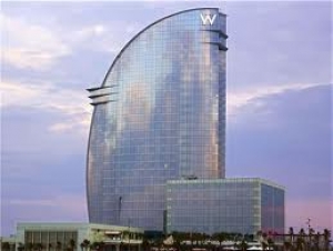 En venta el hotel vela de Barcelona por 200 millones