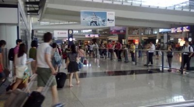 Mala se&ntilde;al: cae por tercer mes la entrada de turistas a la Argentina