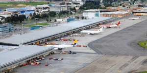 Colombia da un paso importante para la reactivaci&oacute;n de la aviaci&oacute;n