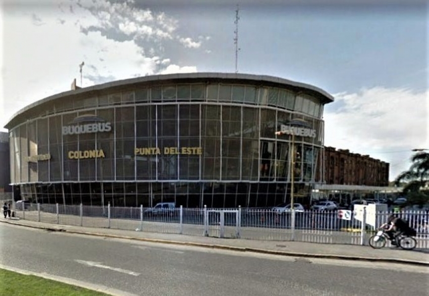 Terminal de Buquebus en Buenos Aires