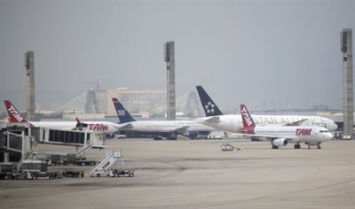 Ministro de Aviación pide refuerzos en aeropuerto de Río