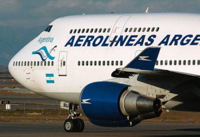 Pilotos de Aerolíneas Argentinas ya cobran un plus que elude Ganancias