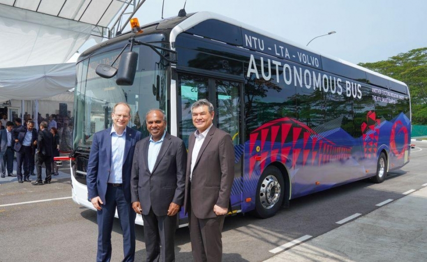 Los buses aut&oacute;nomos se hacen grandes