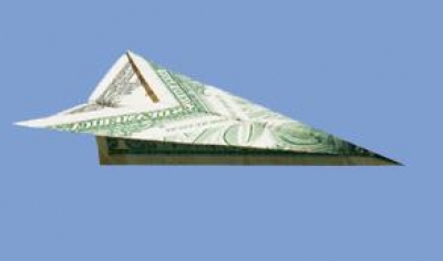 L&iacute;neas a&eacute;reas de EEUU establecen recargos para vuelos a Europa 