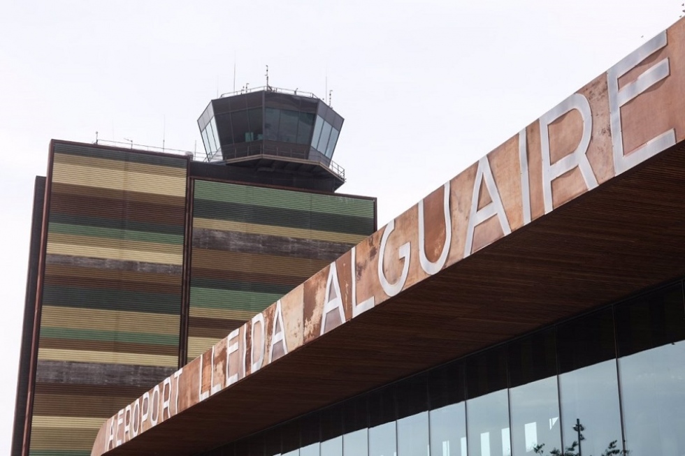 Comienzan huelgas en las torres de control privatizadas de los aeropuertos españoles