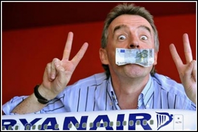 Los fees, lo m&aacute;s antip&aacute;tico y rentable de una aerol&iacute;nea