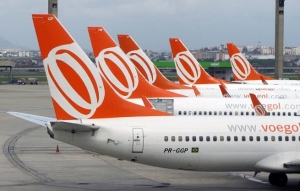 Se incendia motor de avi&oacute;n de pasajeros en Brasil