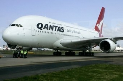 Qantas suspende sus vuelos en todo el mundo por una disputa laboral